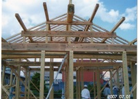 ⑩２階の小屋組です。これが白木建設の小屋組みの標準仕様です。